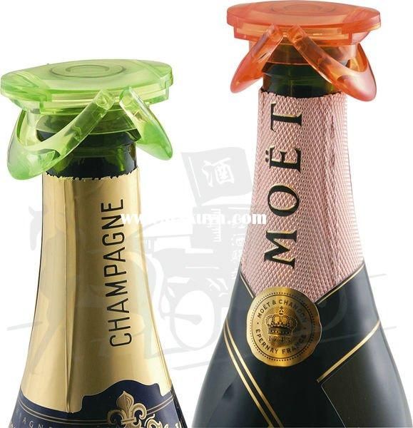 Tappi Champagne Stopper from AdHoc - A11